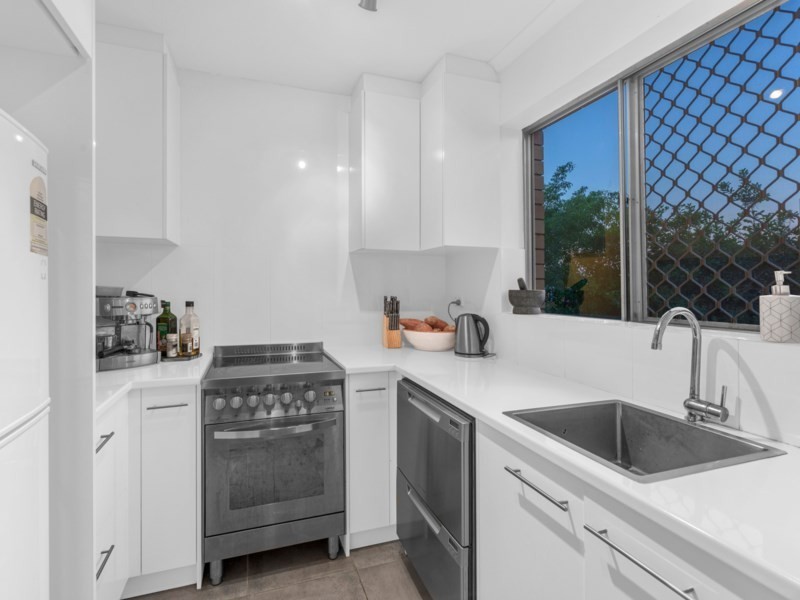 3/42 Pembroke Road, Coorparoo QLD 4151