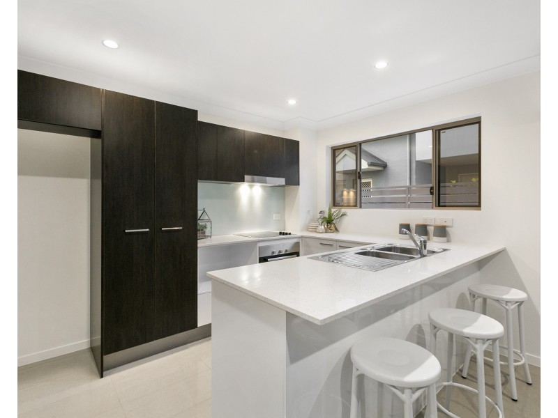 2/36 Cambridge Street, Carina Heights QLD 4152