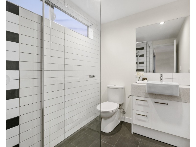 2/36 Cambridge Street, Carina Heights QLD 4152