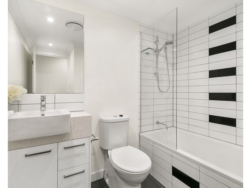 2/36 Cambridge Street, Carina Heights QLD 4152