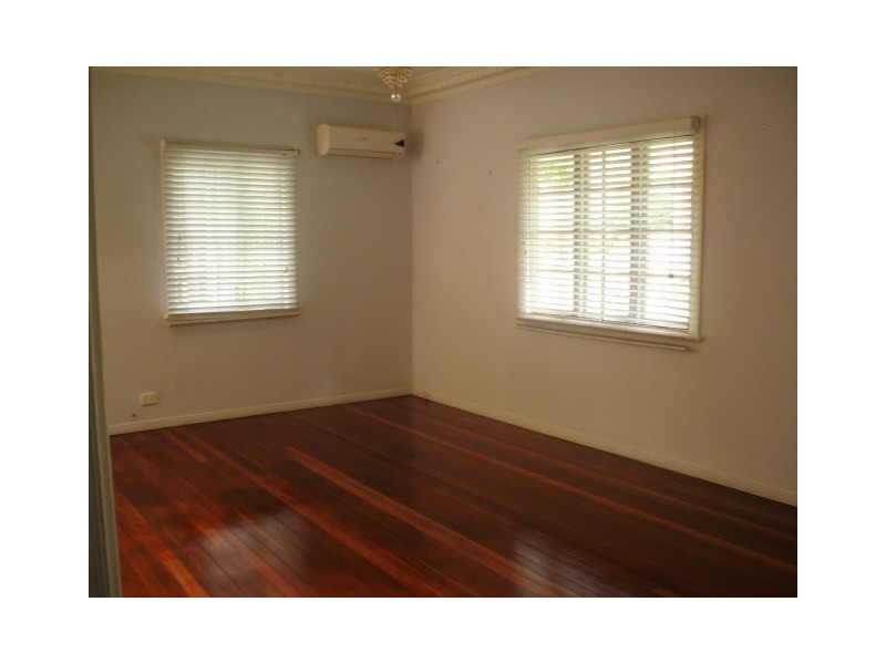 40 Mars Street, Coorparoo QLD 4151