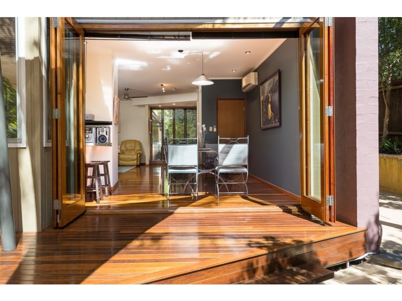 1/1 Norfolk Street, Coorparoo QLD 4151