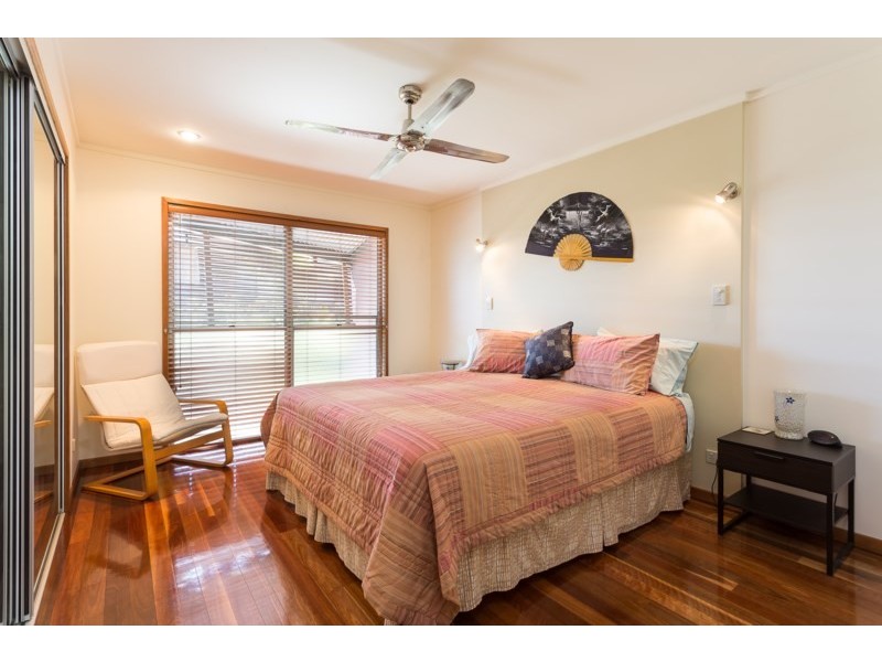 1/1 Norfolk Street, Coorparoo QLD 4151