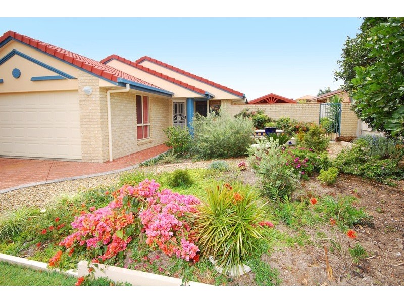 4 Rudkin Street, Wakerley QLD 4154