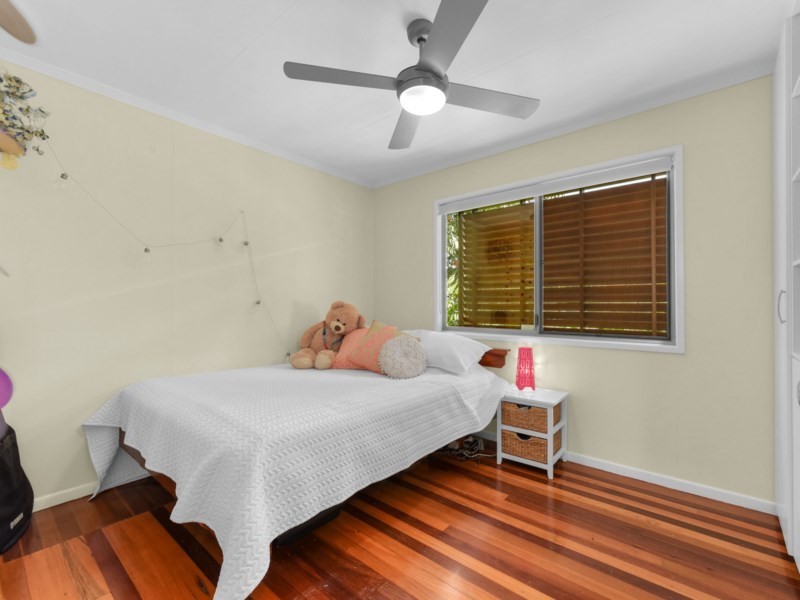 20 Hobart Avenue, Camp Hill QLD 4152