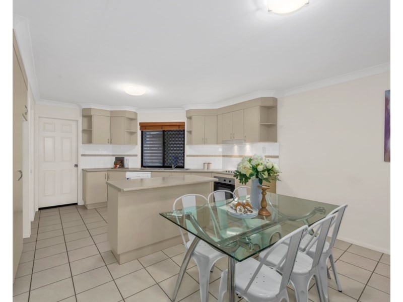 8/9 Hill Crescent, Carina Heights QLD 4152