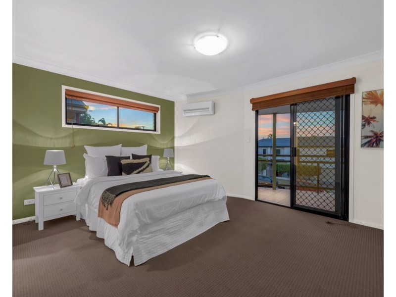 8/9 Hill Crescent, Carina Heights QLD 4152