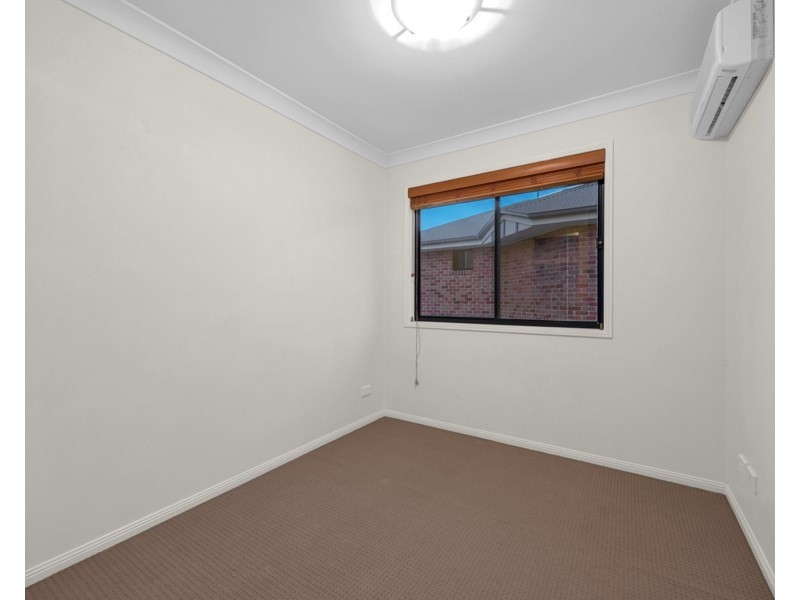 8/9 Hill Crescent, Carina Heights QLD 4152