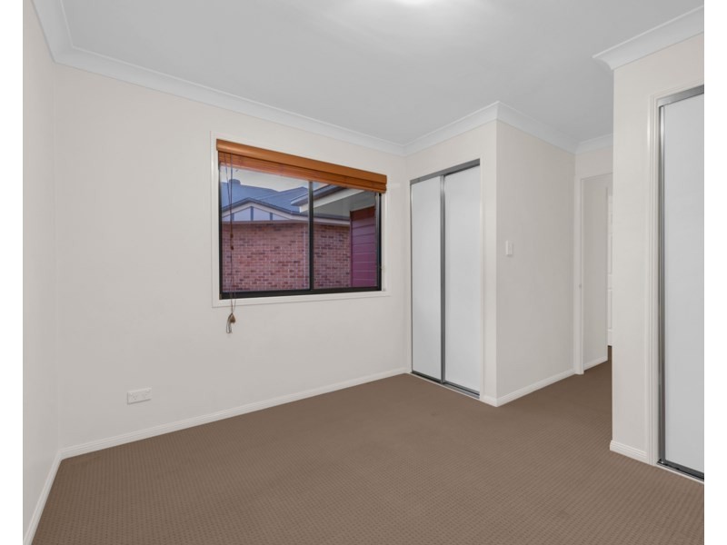 8/9 Hill Crescent, Carina Heights QLD 4152