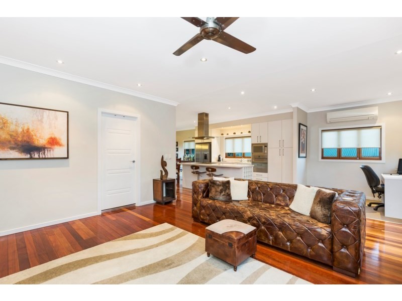 92 Beverley Street, Morningside QLD 4170