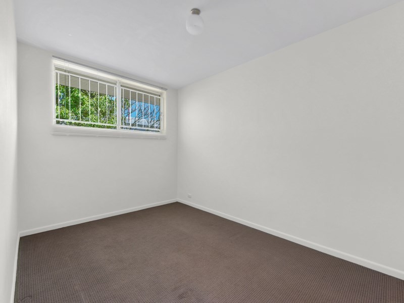 1/33 Dansie Street, Greenslopes QLD 4120