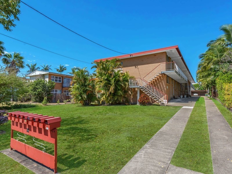 1/33 Dansie Street, Greenslopes QLD 4120