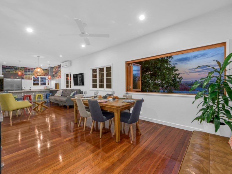 77 MacDonald Street, Norman Park QLD 4170