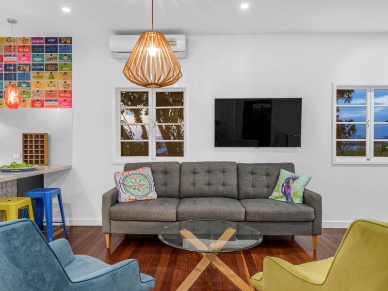 77 MacDonald Street, Norman Park QLD 4170