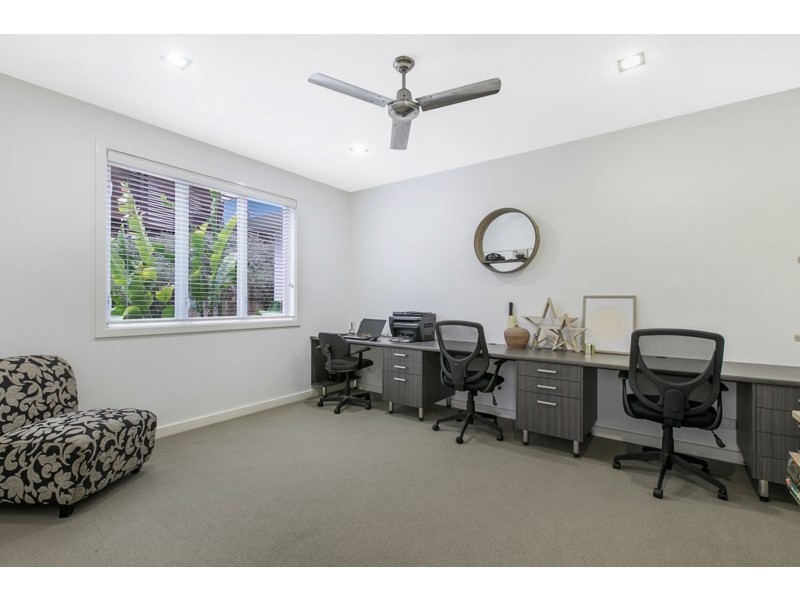 17 Conlan Street, Carina Heights QLD 4152