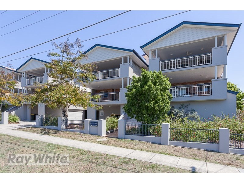 3/18 Dorinda Street, Greenslopes QLD 4120