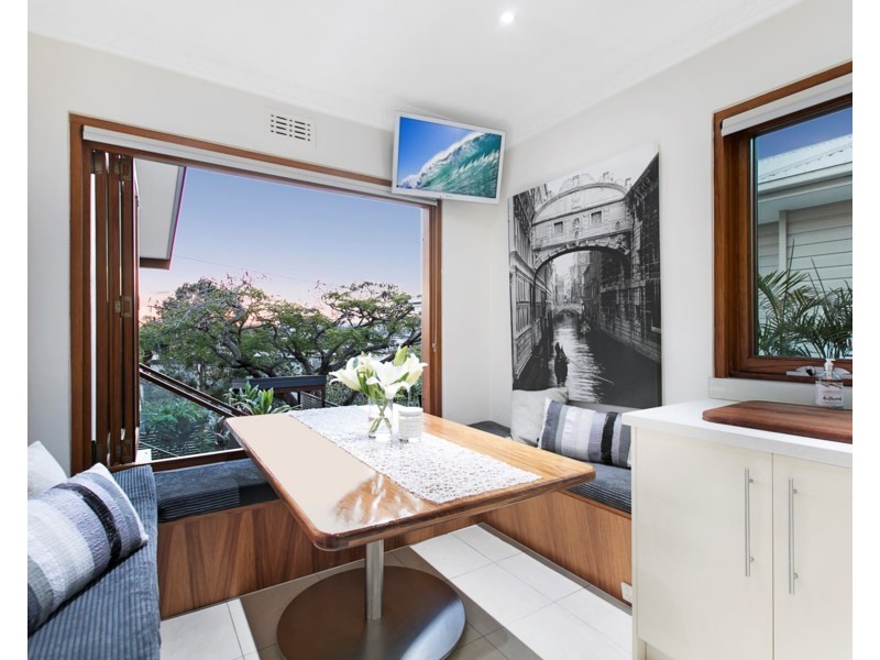 41 Raby Road, Coorparoo QLD 4151