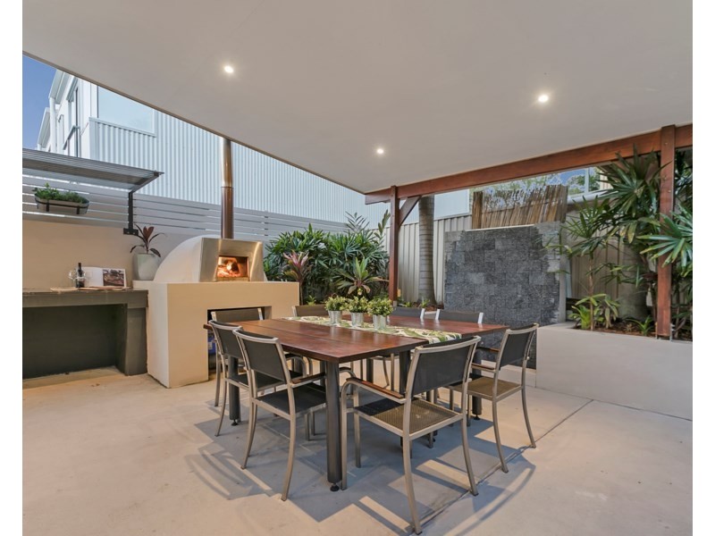 41 Raby Road, Coorparoo QLD 4151