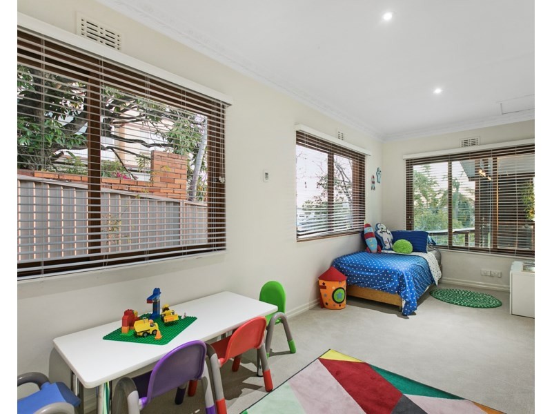 41 Raby Road, Coorparoo QLD 4151