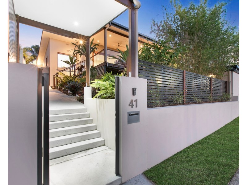 41 Raby Road, Coorparoo QLD 4151