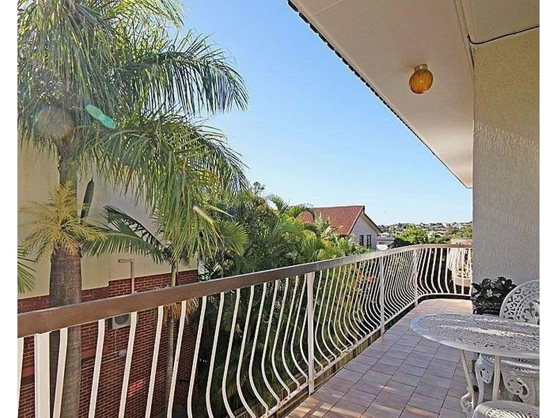 5/12 Durham Street, Coorparoo QLD 4151