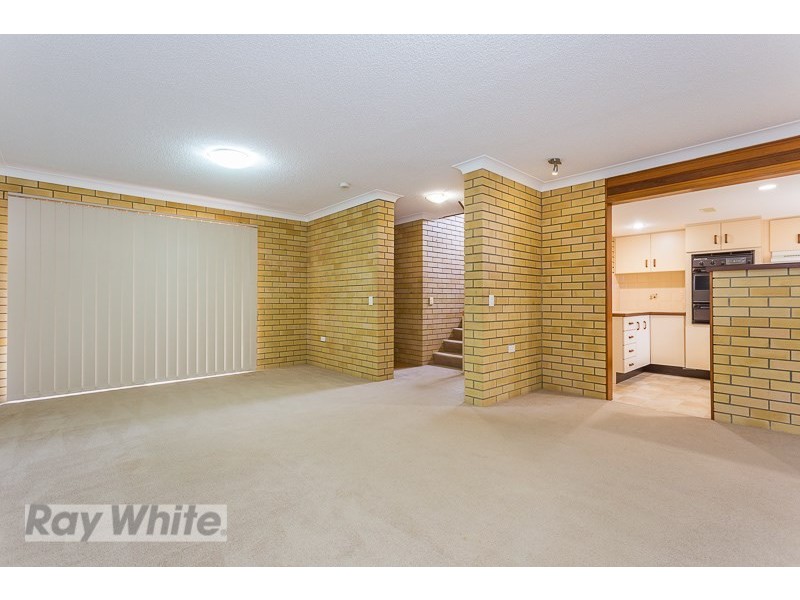 1/65 Nicklin Street, Coorparoo QLD 4151