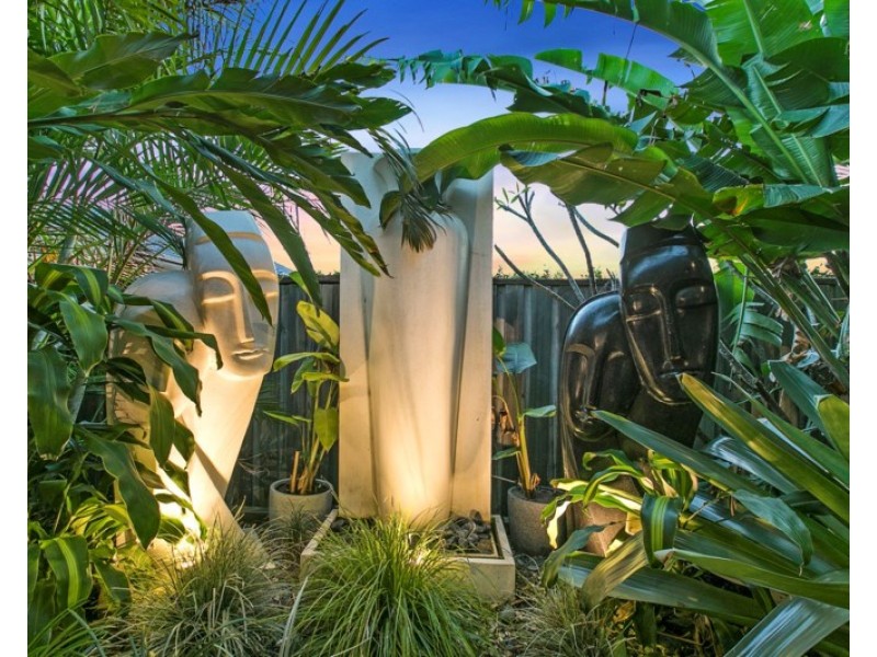 12 Currumbin Place, Carindale QLD 4152