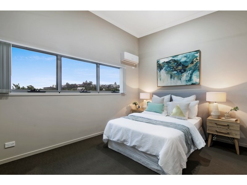 2/72 Bilyana Street, Balmoral QLD 4171