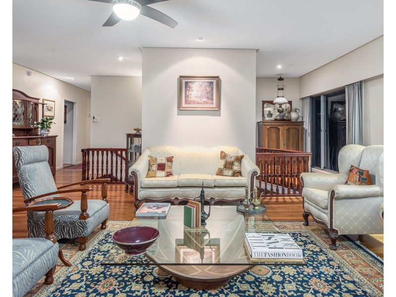 12 Mayheck Street, Tarragindi QLD 4121