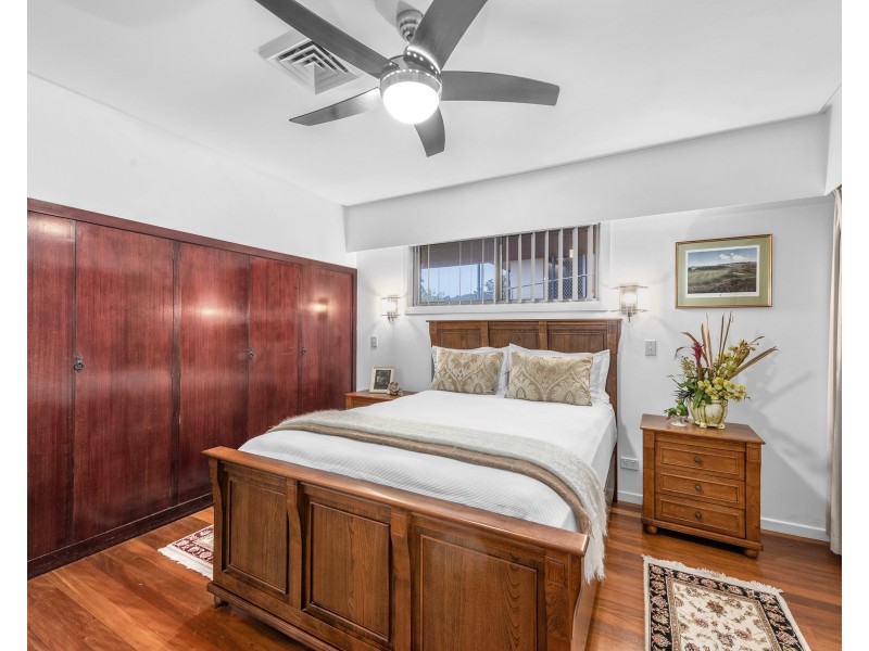 12 Mayheck Street, Tarragindi QLD 4121