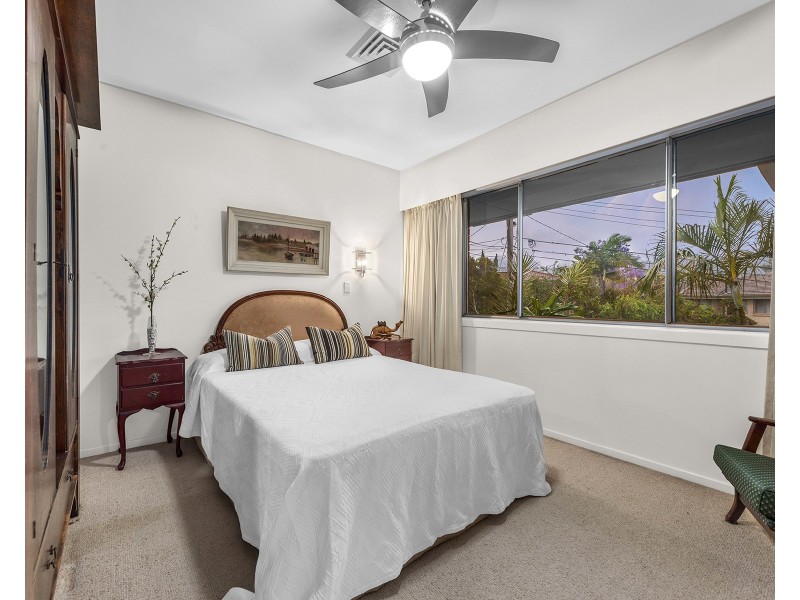 12 Mayheck Street, Tarragindi QLD 4121