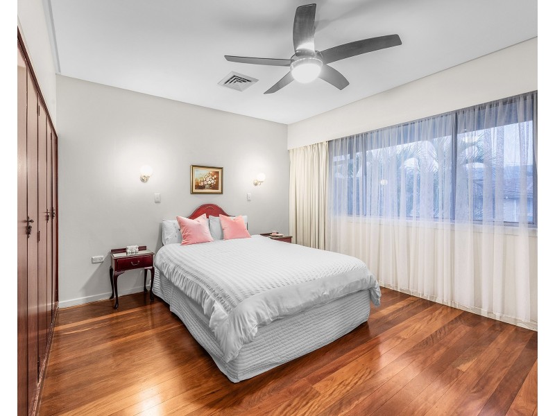 12 Mayheck Street, Tarragindi QLD 4121