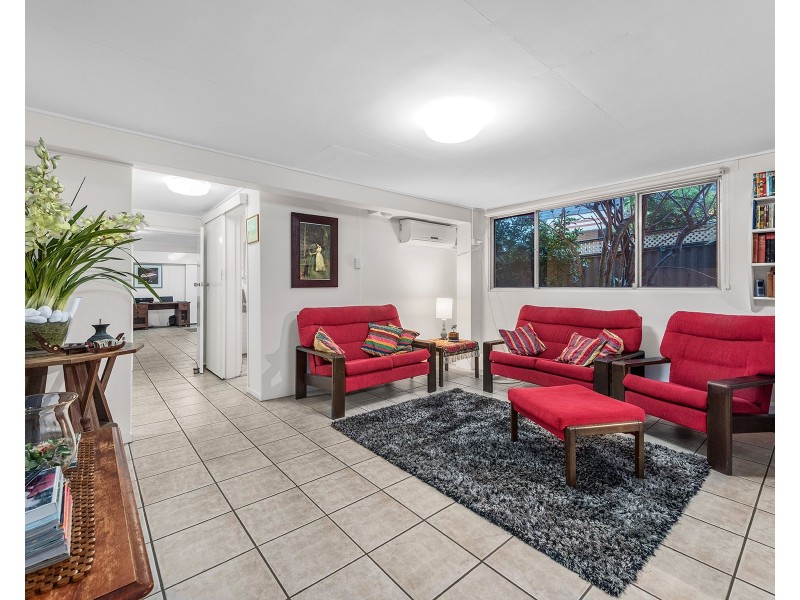 12 Mayheck Street, Tarragindi QLD 4121