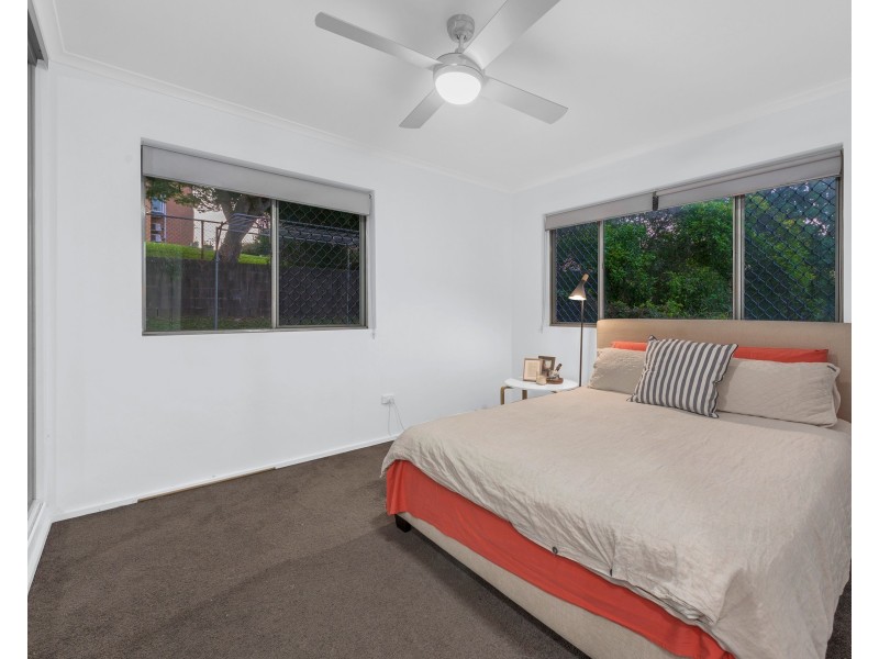3/42 Pembroke Road, Coorparoo QLD 4151