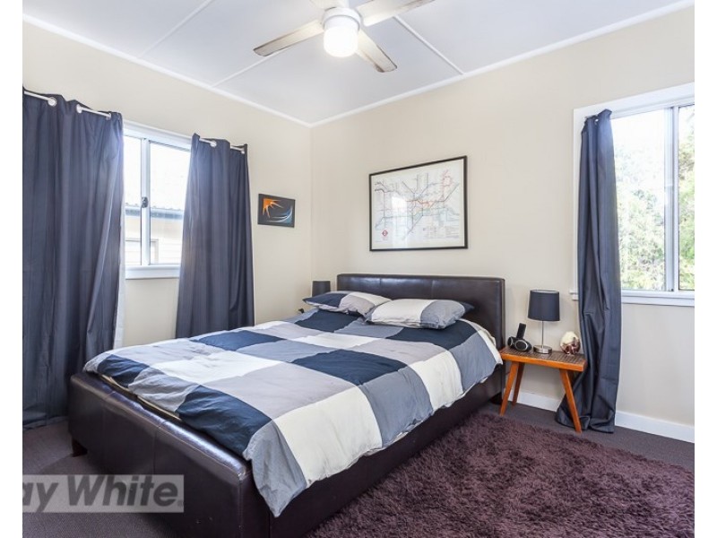 31 Durimbil Street, Camp Hill QLD 4152