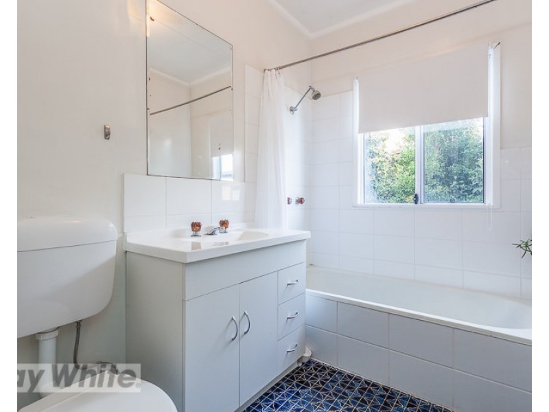 31 Durimbil Street, Camp Hill QLD 4152