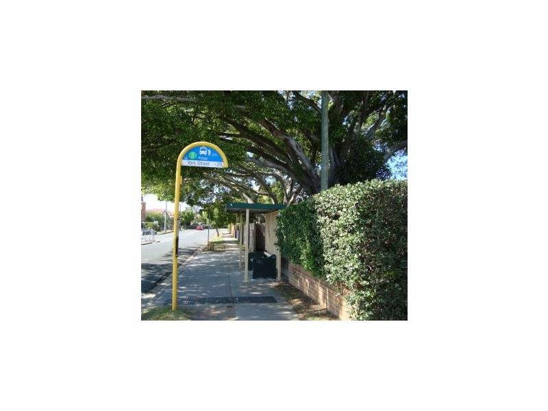 1/248 Cavendish Road, Coorparoo QLD 4151