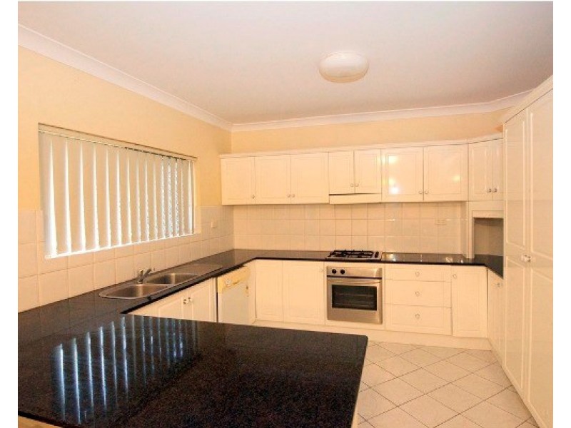 38 Lancaster Street, Coorparoo QLD 4151