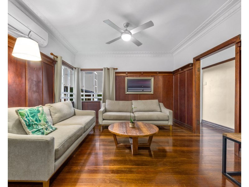 20 Brinawa Street, Camp Hill QLD 4152