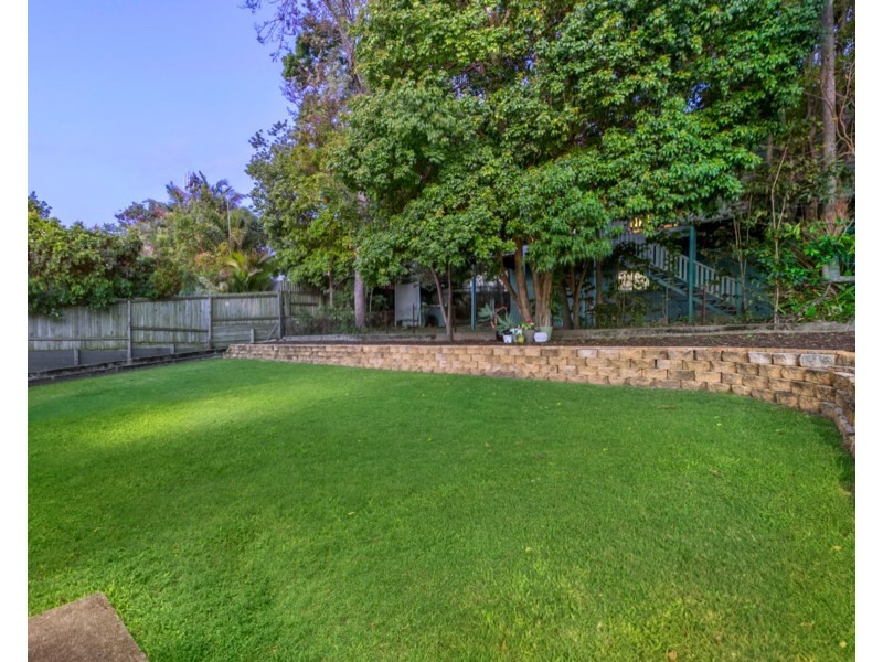 20 Brinawa Street, Camp Hill QLD 4152