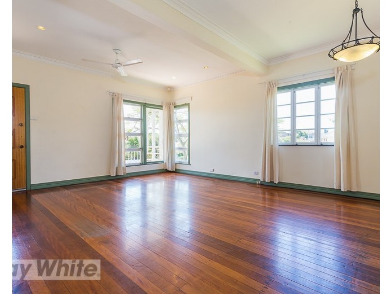 1 Blackwood Avenue, Cannon Hill QLD 4170