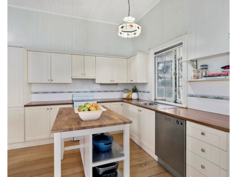 21 Marian Street, Coorparoo QLD 4151