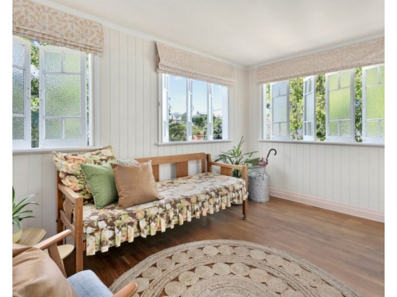 21 Marian Street, Coorparoo QLD 4151