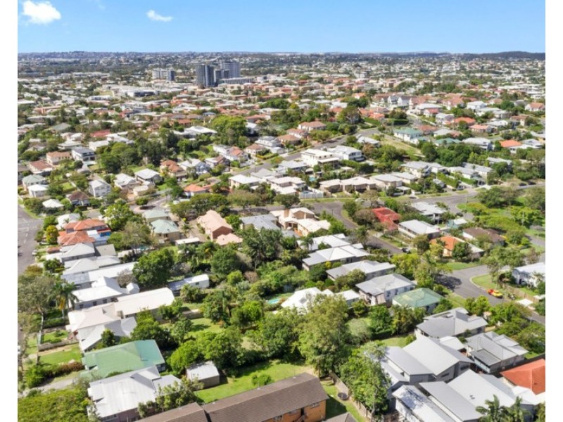 21 Marian Street, Coorparoo QLD 4151