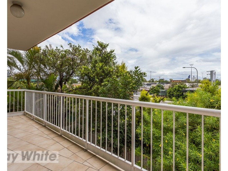 5/7 Main Avenue, Coorparoo QLD 4151