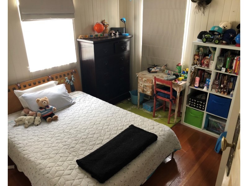 28 Baragoola Street, Coorparoo QLD 4151