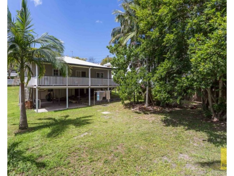 31 Lewis Street, Camp Hill QLD 4152