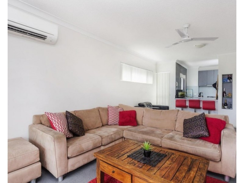 19/15 Kitchener Street, Coorparoo QLD 4151