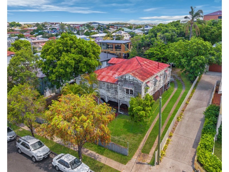 45 St Leonards Street, Coorparoo QLD 4151