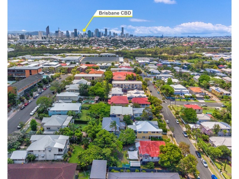 45 St Leonards Street, Coorparoo QLD 4151